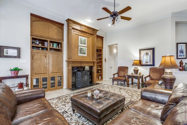 7777 Daylily Way, Frisco, TX 75033