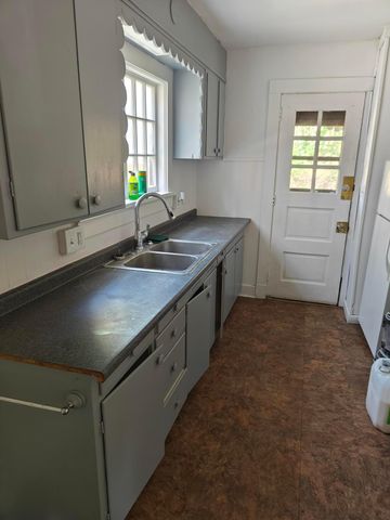 16 N 7th Street, Newark, OH 43055