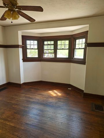 16 N 7th Street, Newark, OH 43055