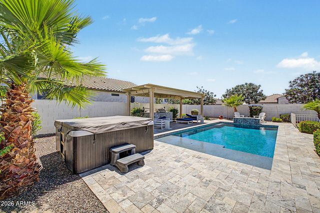 3319 W FAWN Drive, Laveen, AZ 85339