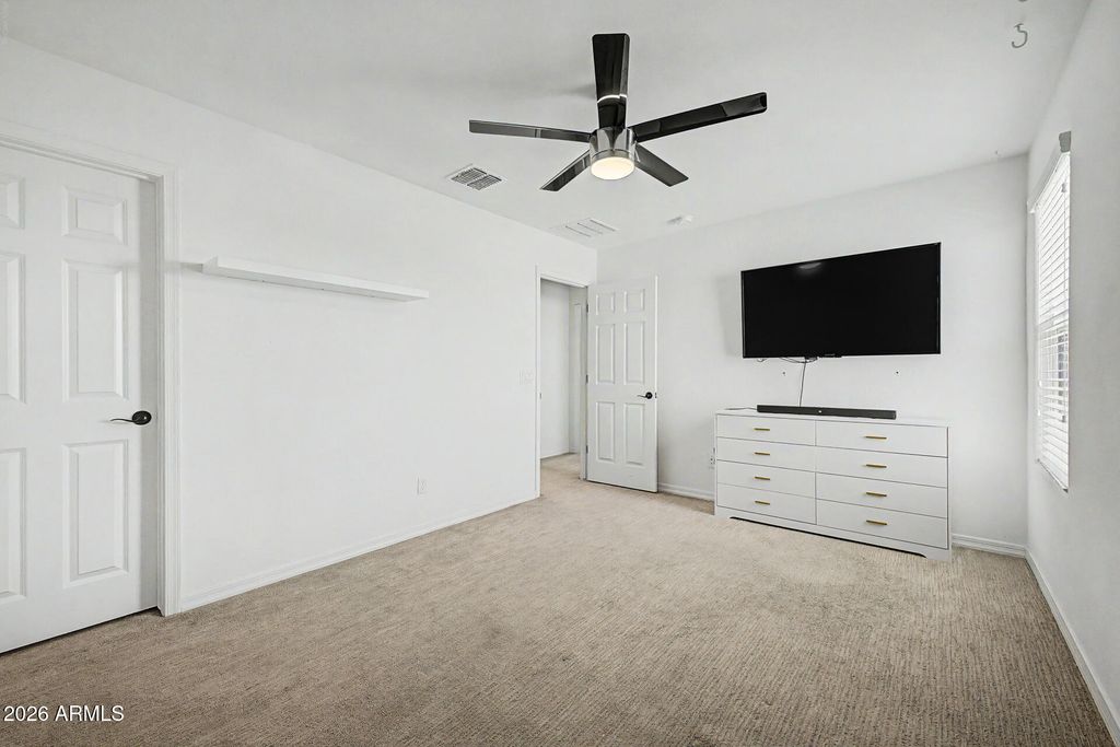 Image 22 of property listing at 3319 W FAWN Drive, Laveen, AZ 85339