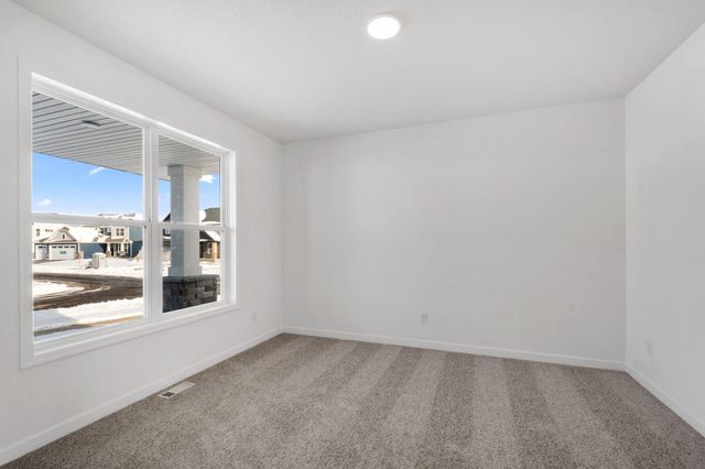 9935 49th Street NE, Saint Michael, MN 55376