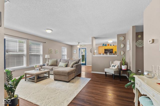 13116 N Becks Grove Drive, Camby, IN 46113