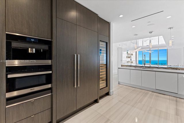 17901 Collins Avenue 2802, Sunny Isles Beach, FL 33160