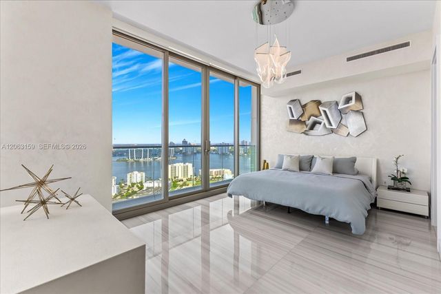 17901 Collins Avenue 2802, Sunny Isles Beach, FL 33160