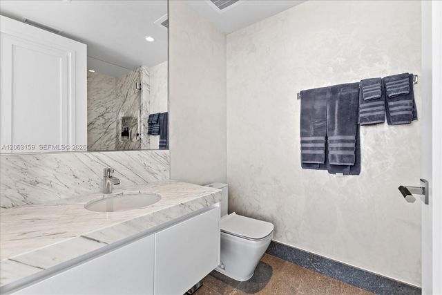 17901 Collins Avenue 2802, Sunny Isles Beach, FL 33160