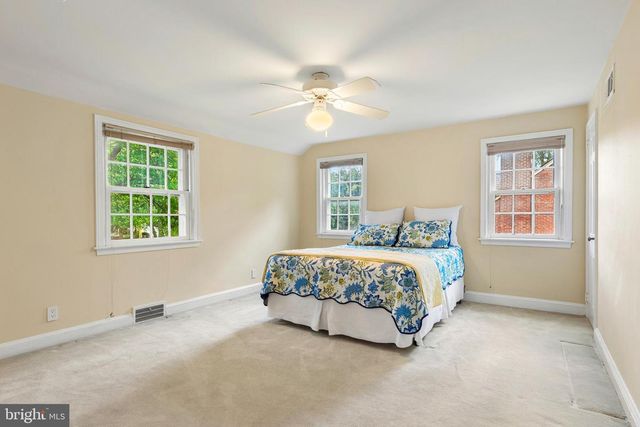 5020 DERMOND RD, Drexel Hill, PA 19026
