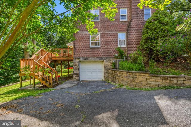 5020 DERMOND RD, Drexel Hill, PA 19026