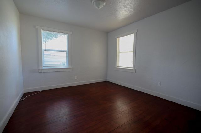 360 E 19th Street, Merced, CA 95340
