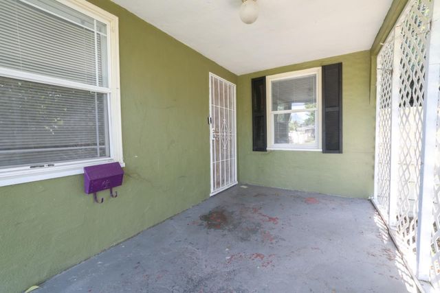 360 E 19th Street, Merced, CA 95340