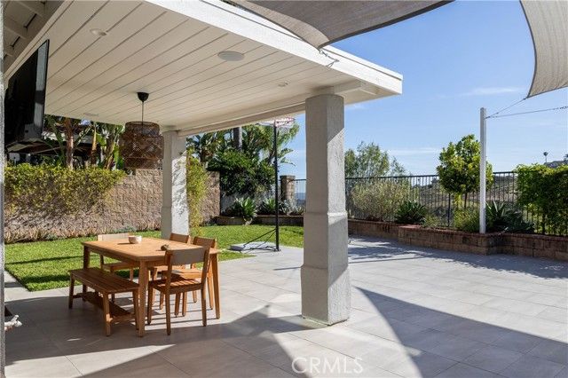 21431 Silvertree Lane, Trabuco Canyon, CA 92679