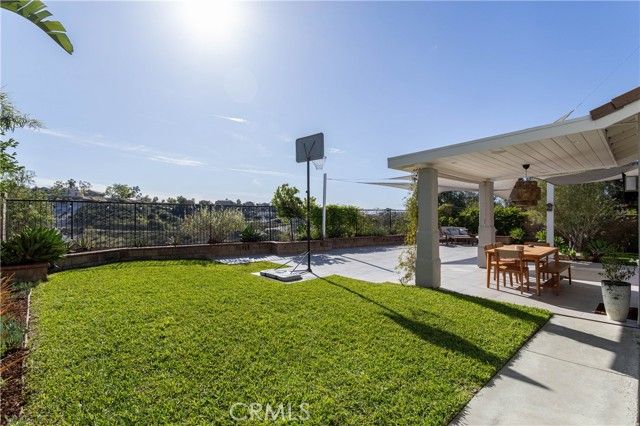 21431 Silvertree Lane, Trabuco Canyon, CA 92679