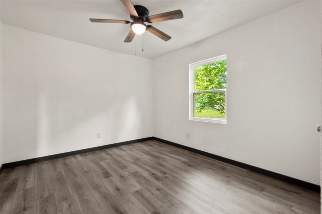 8033 Komalty Drive, Dallas, TX 75217