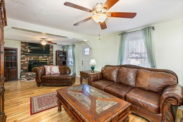 648 Mast Rd., Goffstown, NH 03102