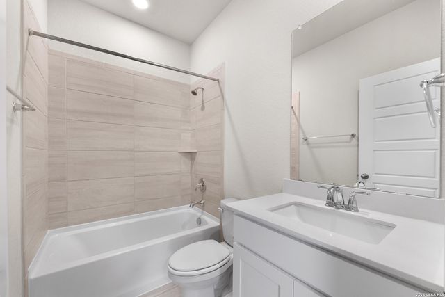 10726 Yellowtail, Boerne, TX 78006