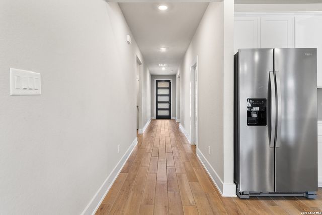 10726 Yellowtail, Boerne, TX 78006