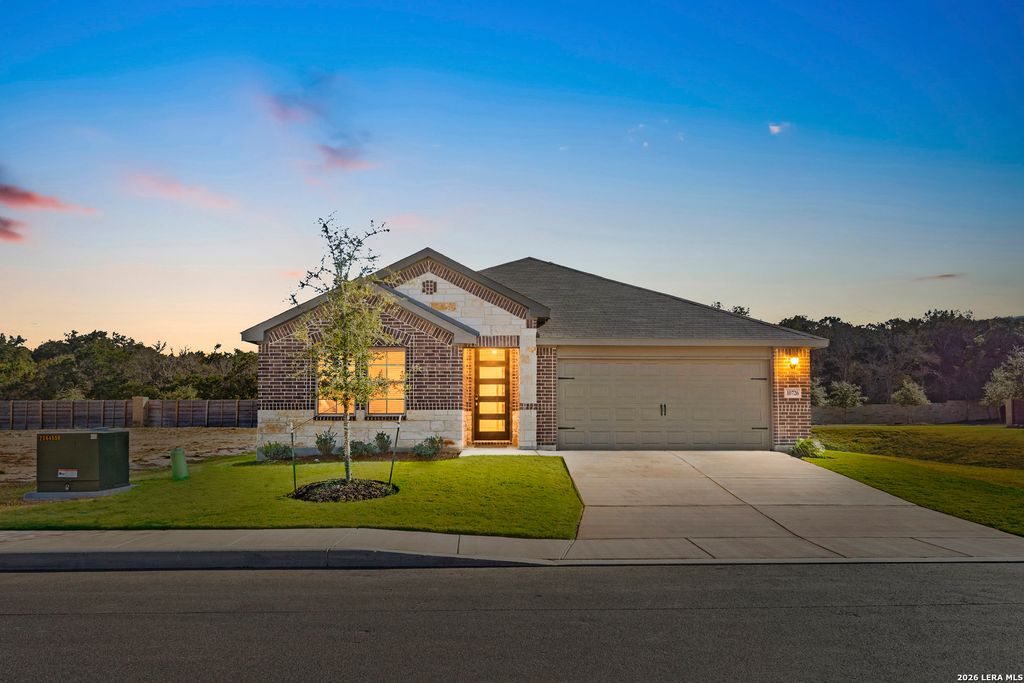 10726 Yellowtail, Boerne, TX 78006