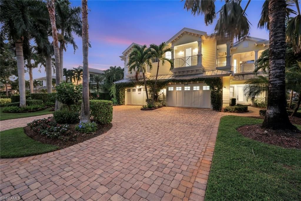 699 Fairway TER, NAPLES, FL 34103 — photo 3