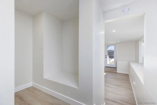 2549 Roseview Pl, San Diego, CA 92105