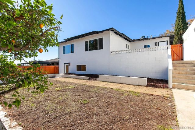 2549 Roseview Pl, San Diego, CA 92105