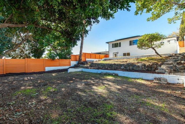 2549 Roseview Pl, San Diego, CA 92105