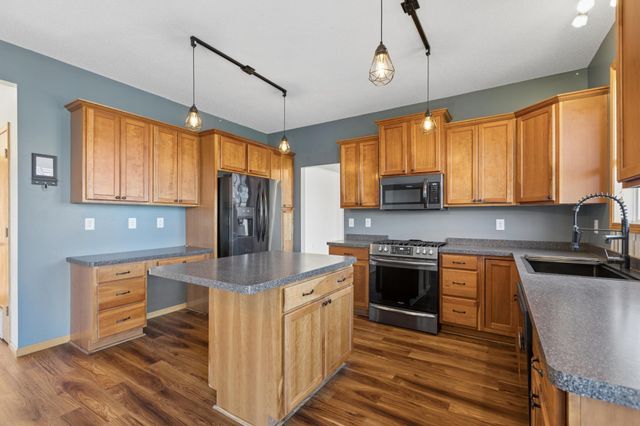 2477 Grey Owl Court, Mayer, MN 55360