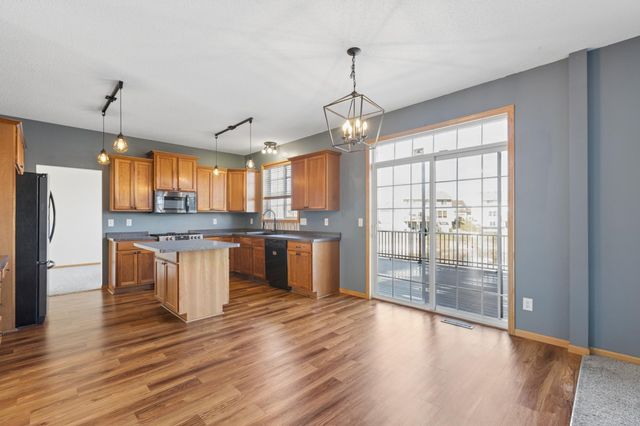 2477 Grey Owl Court, Mayer, MN 55360