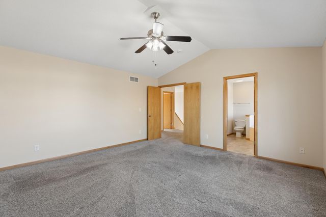 2477 Grey Owl Court, Mayer, MN 55360