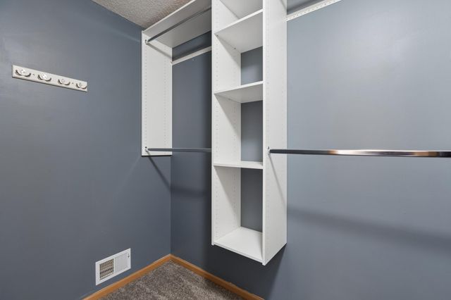 2477 Grey Owl Court, Mayer, MN 55360