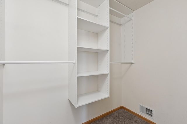 2477 Grey Owl Court, Mayer, MN 55360