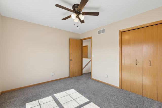 2477 Grey Owl Court, Mayer, MN 55360