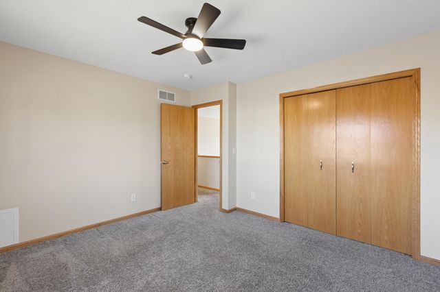 2477 Grey Owl Court, Mayer, MN 55360