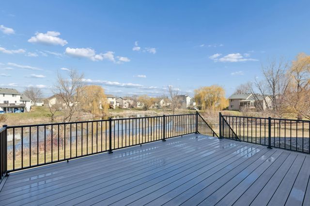 2477 Grey Owl Court, Mayer, MN 55360