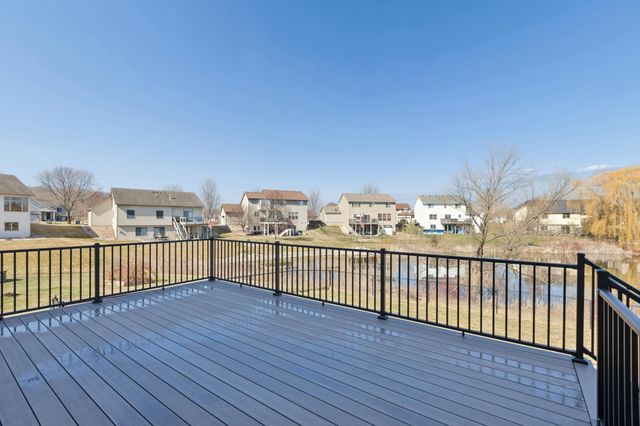 2477 Grey Owl Court, Mayer, MN 55360