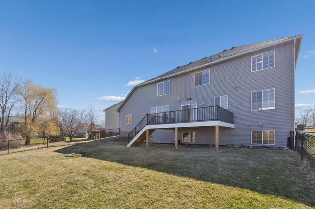 2477 Grey Owl Court, Mayer, MN 55360