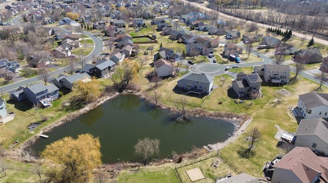 2477 Grey Owl Court, Mayer, MN 55360