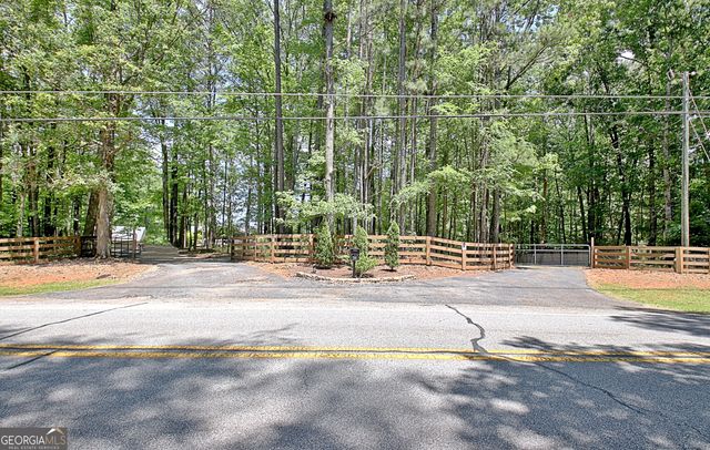 315 Vaughn Road, Newnan, GA 30265