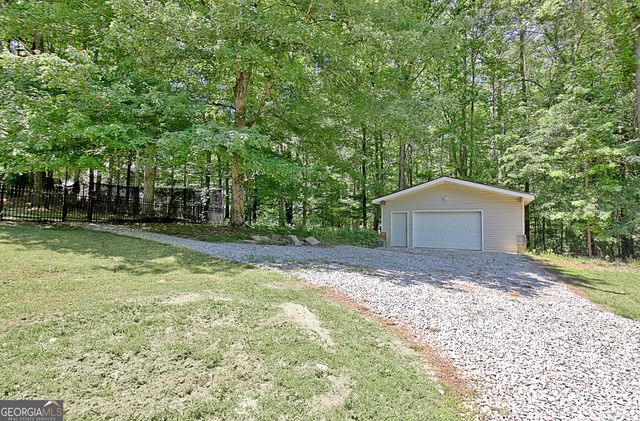 315 Vaughn Road, Newnan, GA 30265