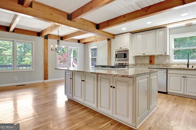 315 Vaughn Road, Newnan, GA 30265
