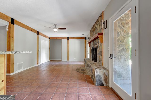 315 Vaughn Road, Newnan, GA 30265