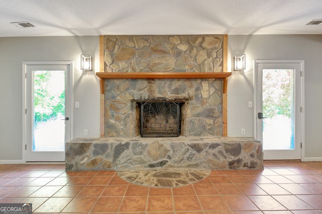 315 Vaughn Road, Newnan, GA 30265