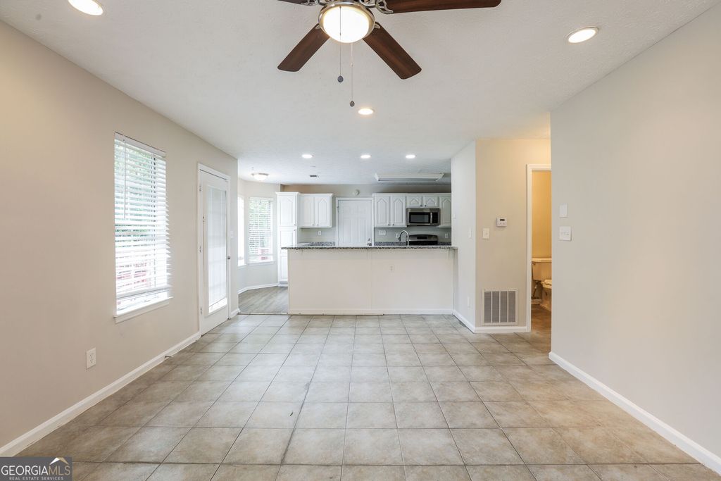 510 Marceau Way SW, Atlanta, GA 30331 — photo 4