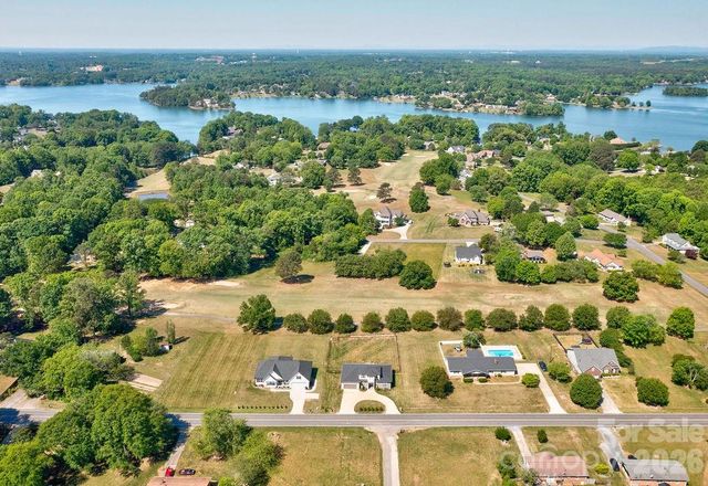 1129 Stony Point Road, Kings Mountain, NC 28086