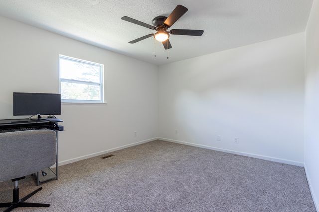 1122 Copperwood Drive, Hixson, TN 37343