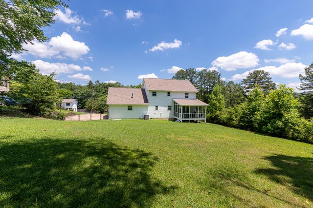 1122 Copperwood Drive, Hixson, TN 37343
