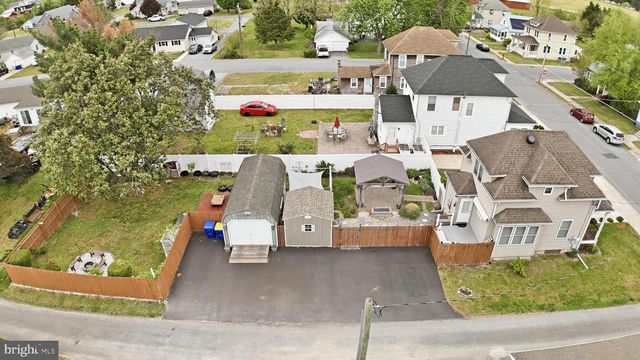 301 SECOND AVE, Harrington, DE 19952