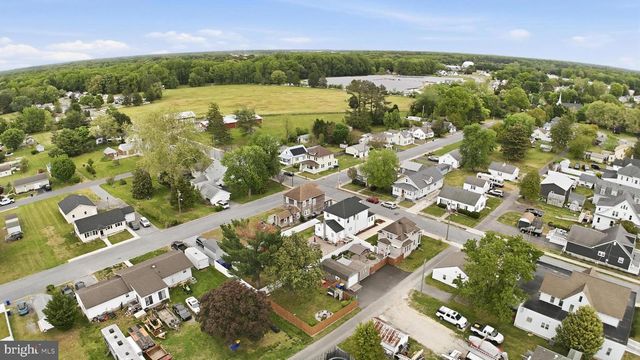 301 SECOND AVE, Harrington, DE 19952
