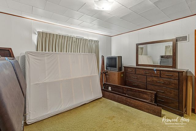 1221 E CHESTNUT Street, Kankakee, IL 60901