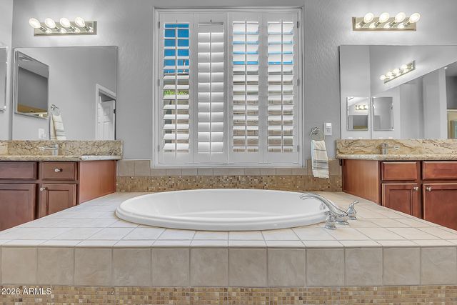 41003 N CONGRESSIONAL Drive, Anthem, AZ 85086