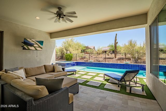 41003 N CONGRESSIONAL Drive, Anthem, AZ 85086